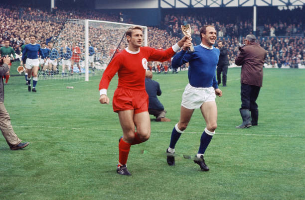 与此同时 与此同时